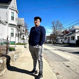 Meet your Posher, Jonathan